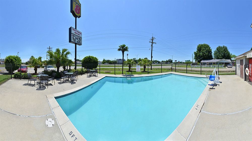 Готель Super 8 By Wyndham Lafayette La Екстер'єр фото